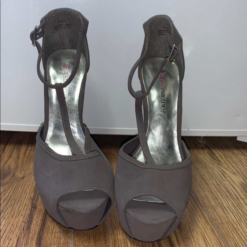 Brand new heels